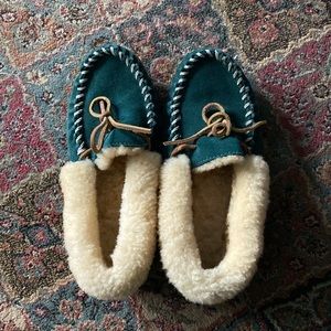 Llbean women’s moccasins !!